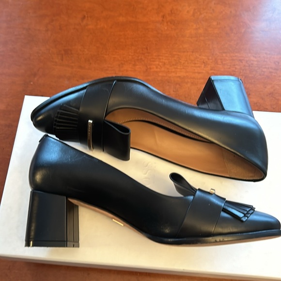 HUGO BOSS Leather Pumps size 36.5 (US 6.5) - Picture 9 of 11
